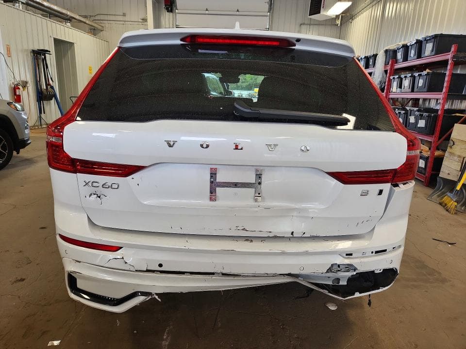 2024 VOLVO XC60 ULTIMATE 6