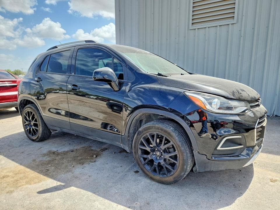 2020 CHEVROLET TRAX 1LT 4