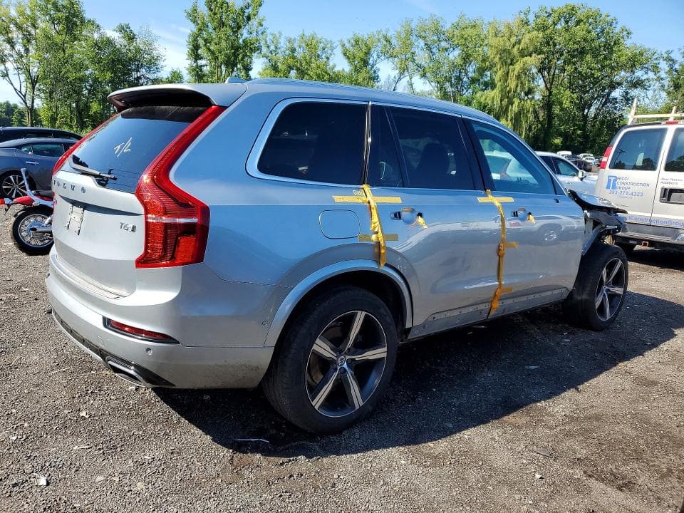 2018 VOLVO XC90 T6 3