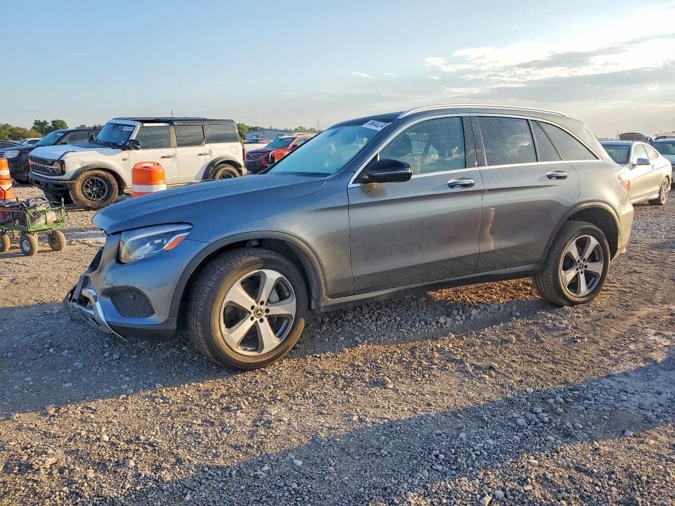 2018 MERCEDES-BENZ GLC 300