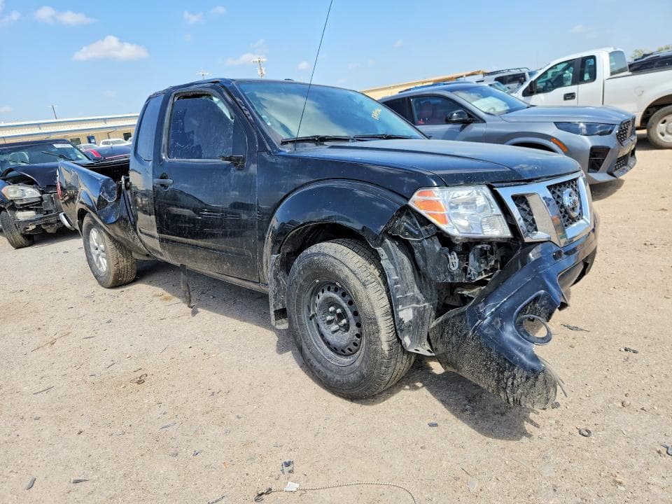 2017 NISSAN FRONTIER SV 4