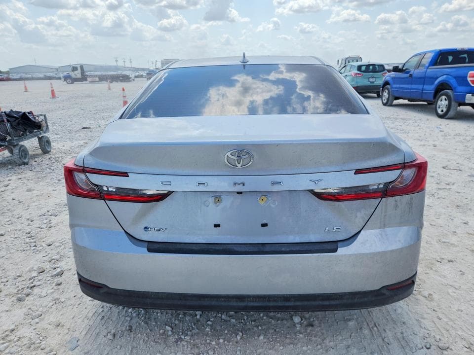 2025 TOYOTA CAMRY LE 6
