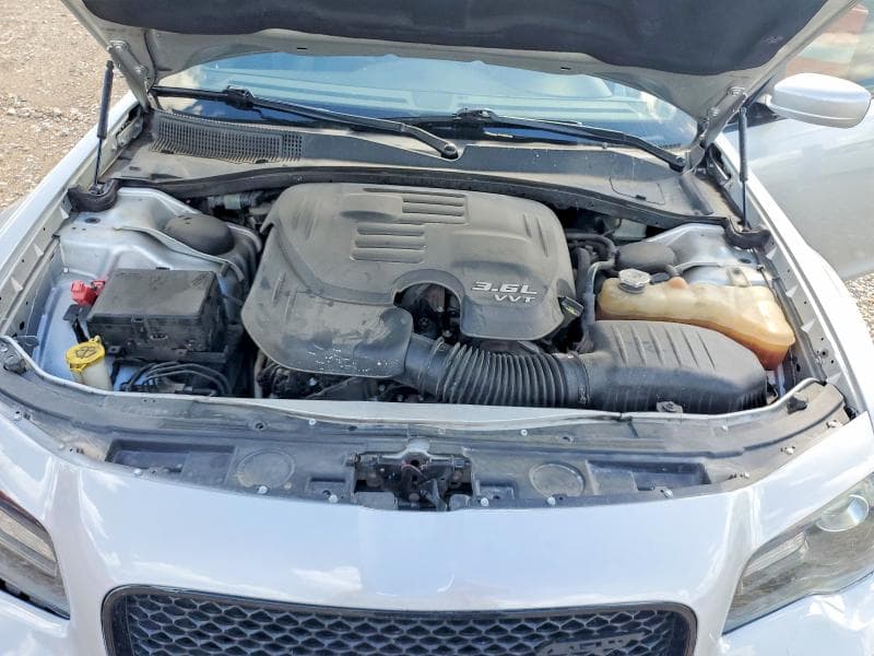 2019 CHRYSLER 300 S 11
