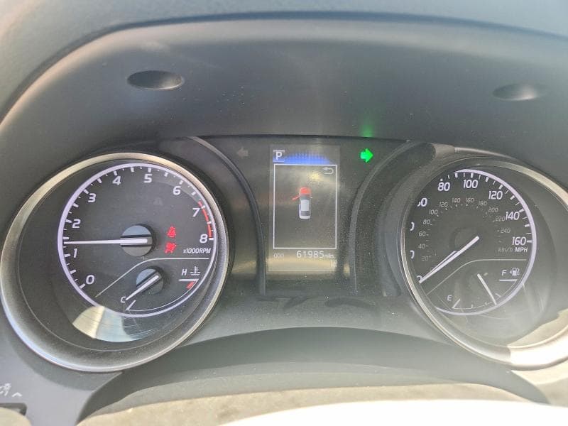 2021 TOYOTA CAMRY SE 9