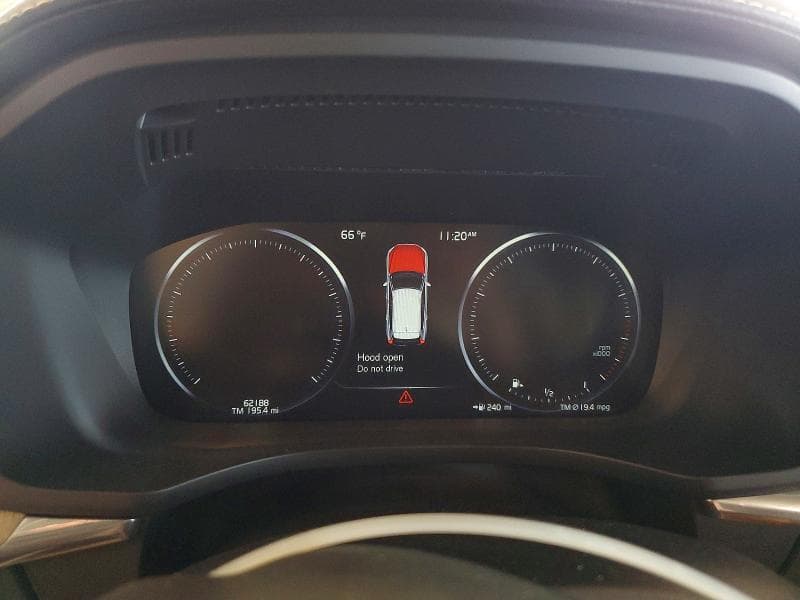 2018 VOLVO XC60 T6 INSCRIPTION 9