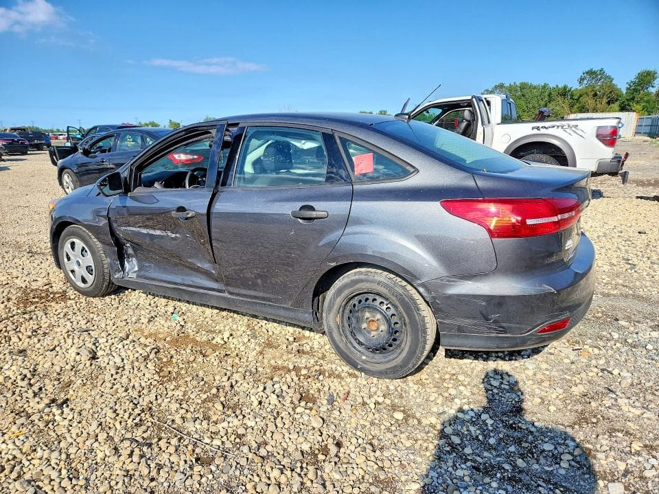 2018 FORD FOCUS S 2