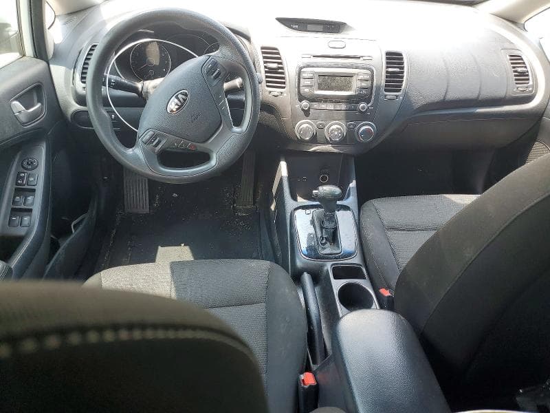 2017 KIA FORTE LX 8
