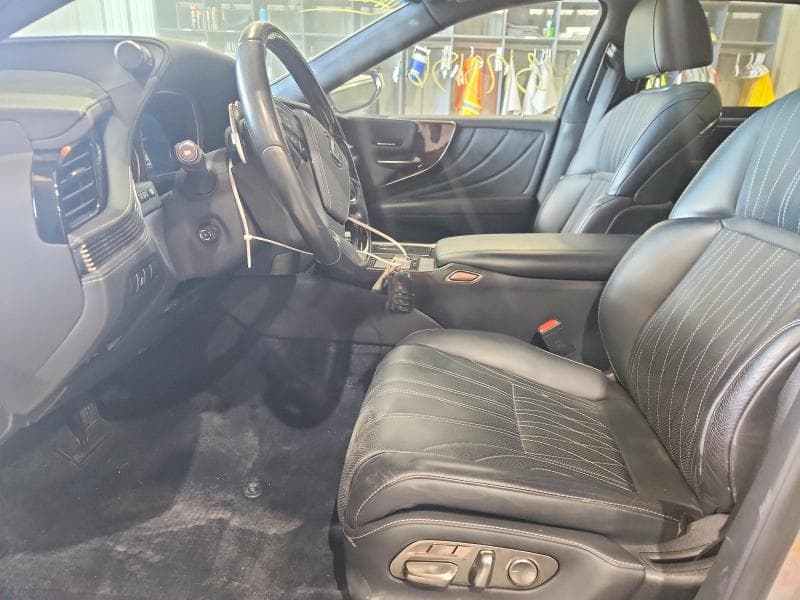 2018 LEXUS LS 500 7