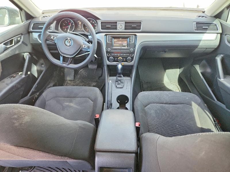 2017 VOLKSWAGEN PASSAT S 8