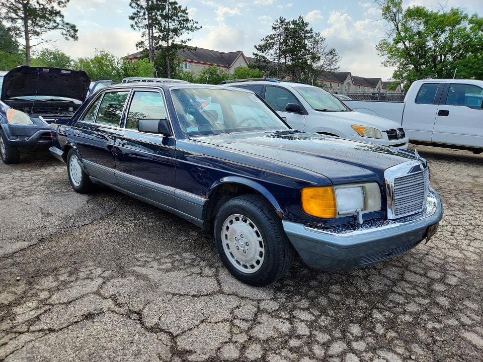 1986 MERCEDES-BENZ 560 SEL 4