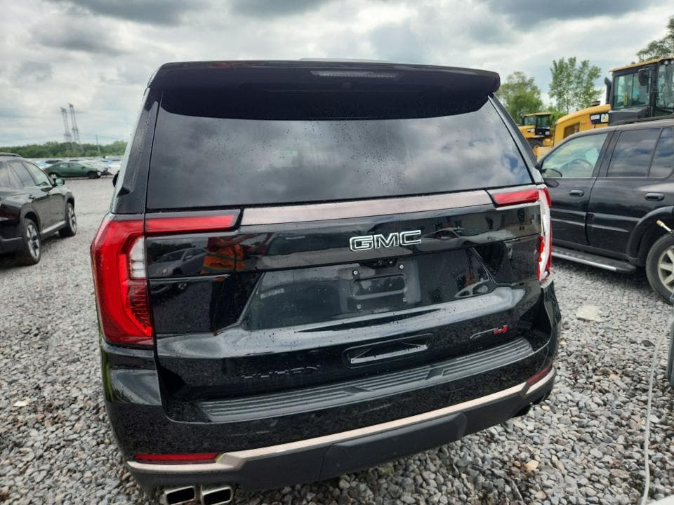 2025 GMC YUKON AT4 ULTIMATE 6