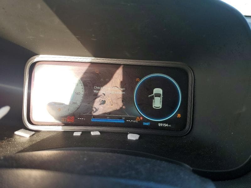 2022 HYUNDAI KONA LIMITED 9