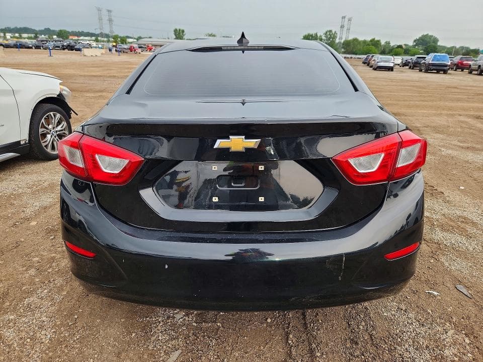 2018 CHEVROLET CRUZE LS 6
