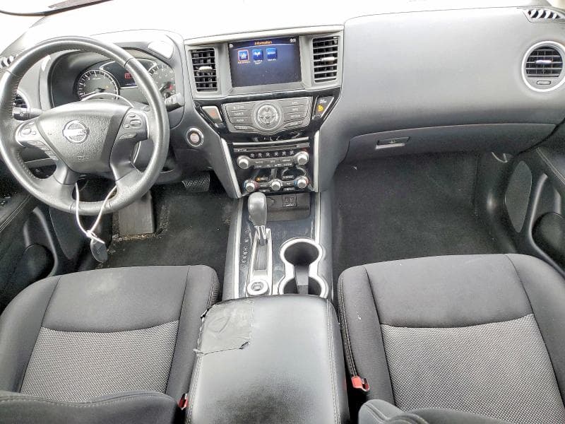 2019 NISSAN PATHFINDER SV 8