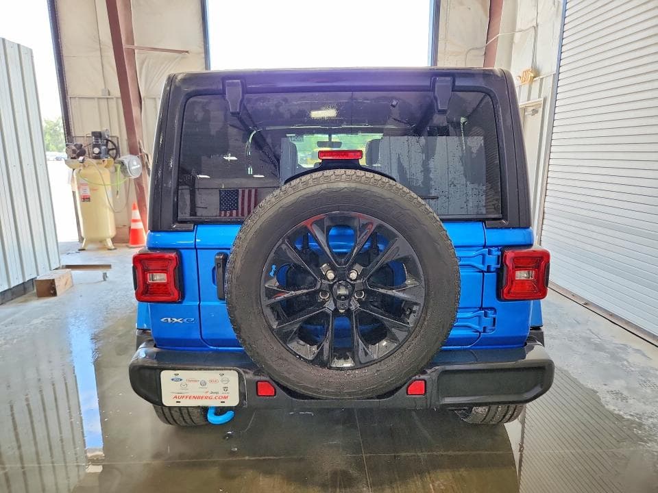 2022 JEEP WRANGLER UNLIMITED SAHARA 4XE 6