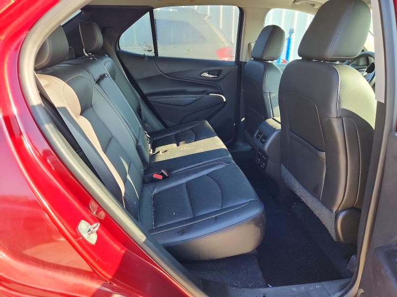 2018 CHEVROLET EQUINOX PREMIER 11