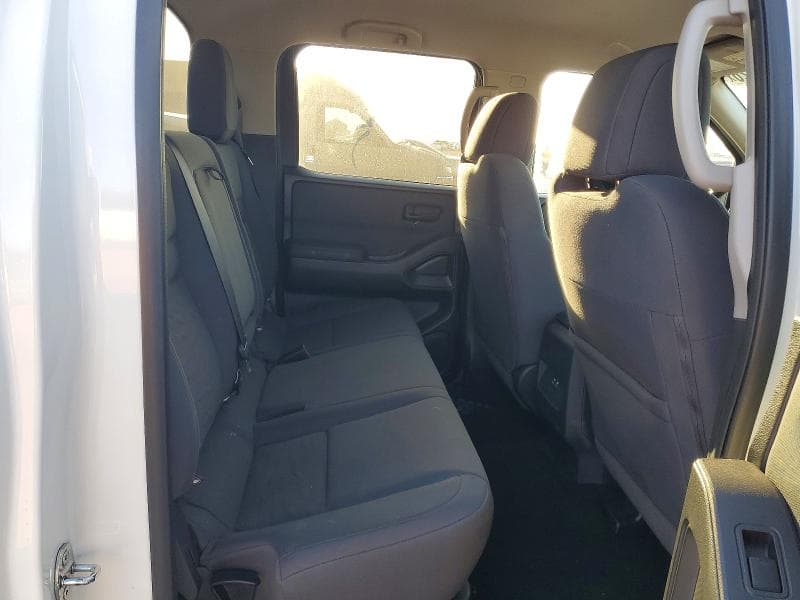 2022 NISSAN FRONTIER S 10