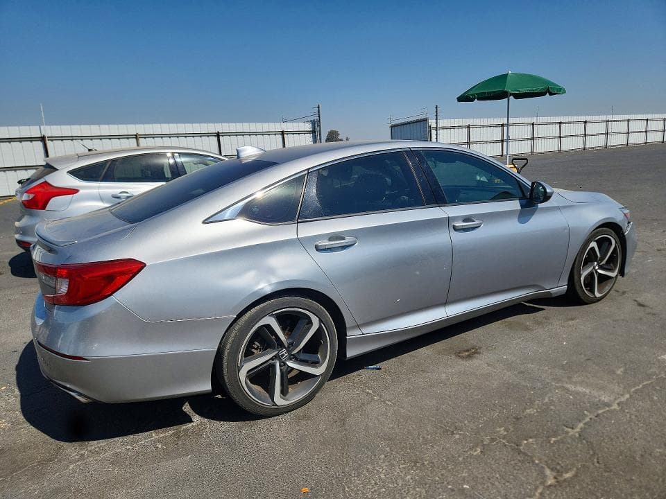 2018 HONDA ACCORD SPORT 3