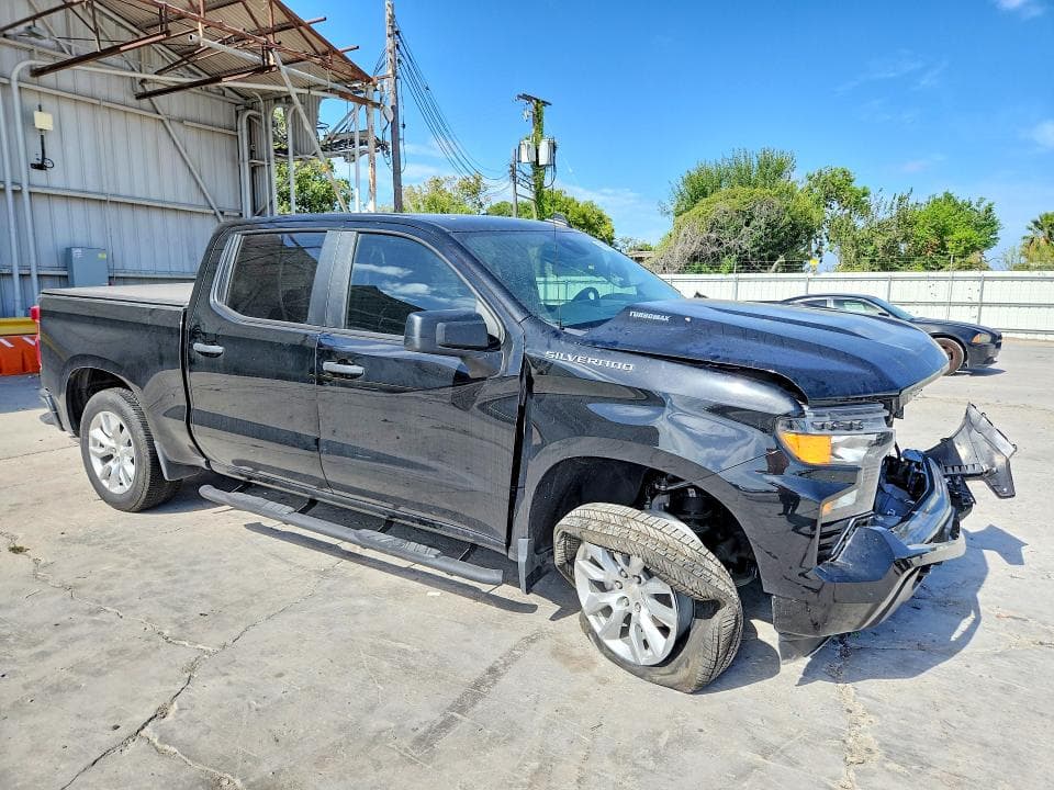 2025 CHEVROLET SILVERADO C1500 CUSTOM 4