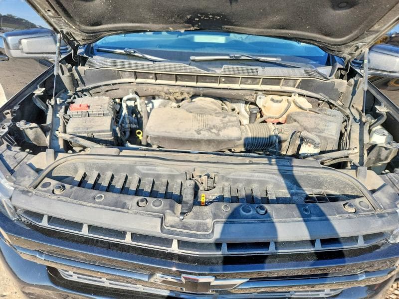 2019 CHEVROLET SILVERADO K1500 RST 11