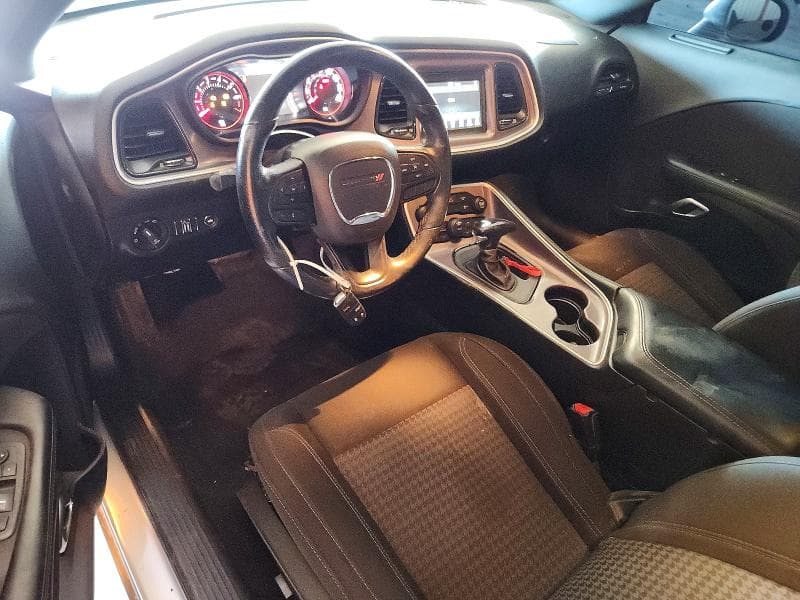 2022 DODGE CHALLENGER SXT 8