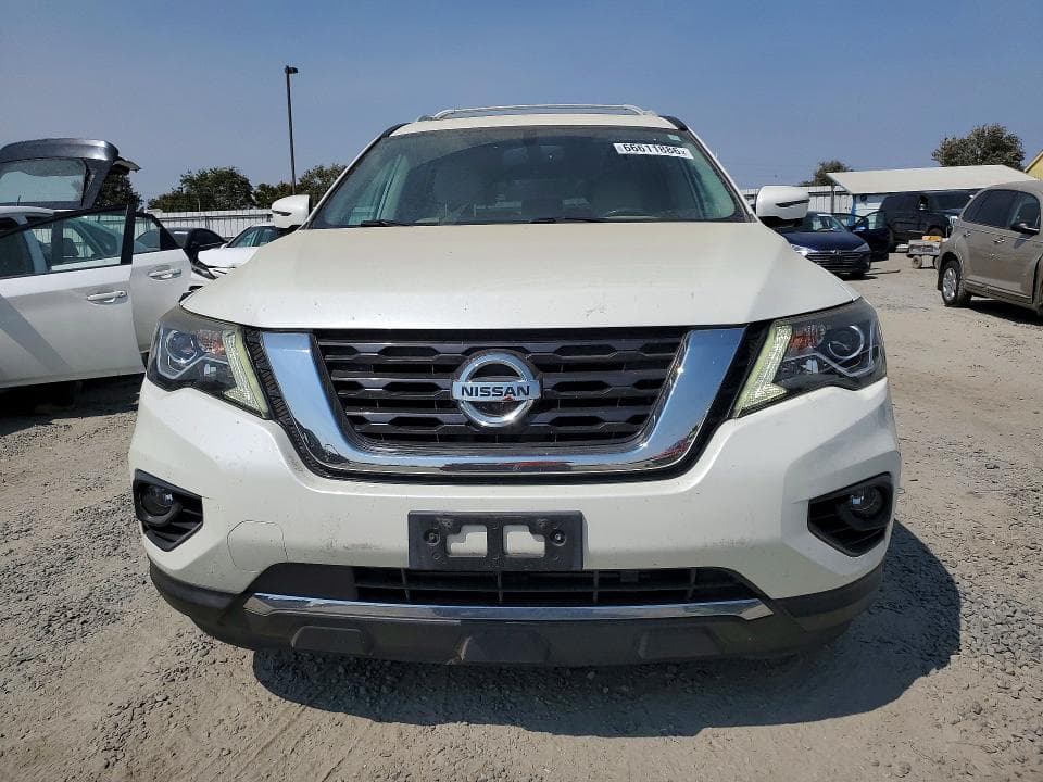 2019 NISSAN PATHFINDER SL 5