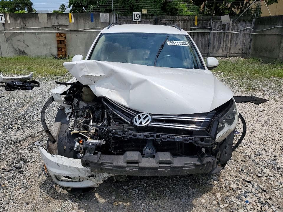 2017 VOLKSWAGEN TIGUAN S 5
