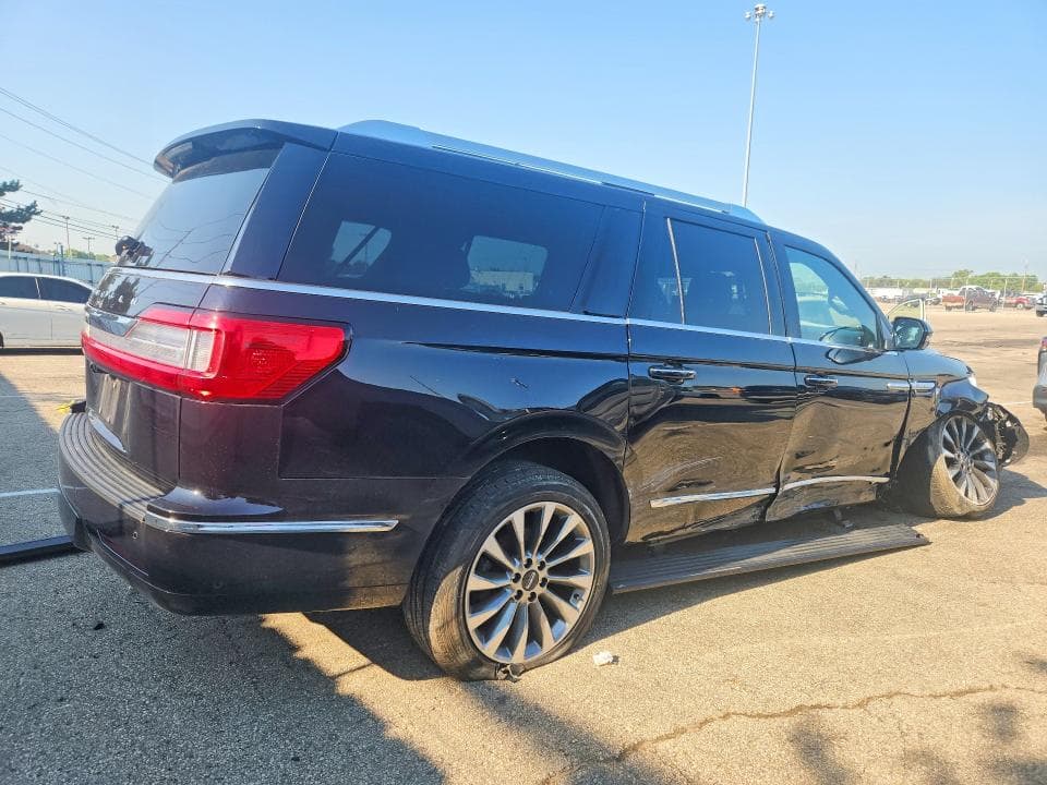2021 LINCOLN NAVIGATOR L RESERVE 3