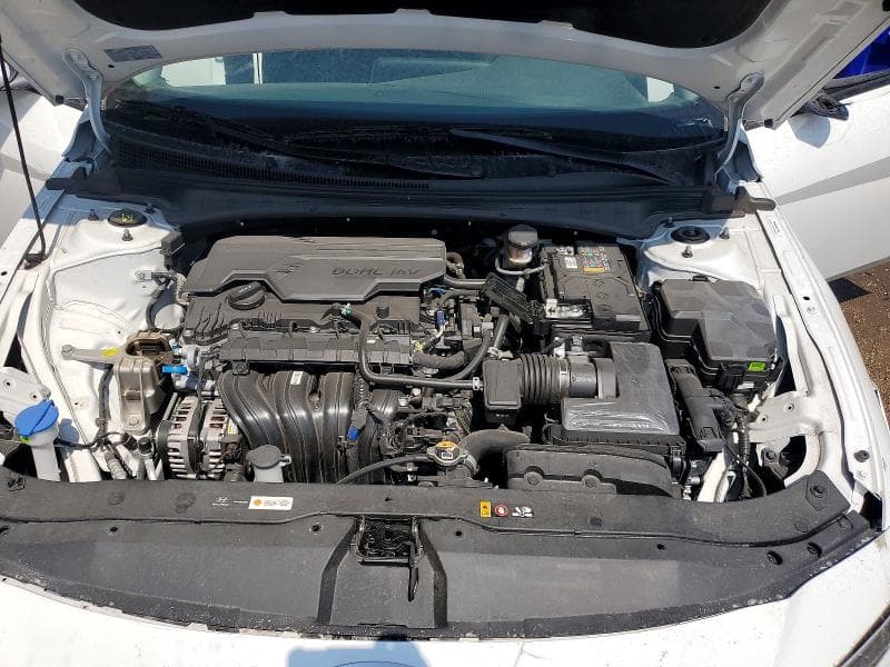 2026 HYUNDAI ELANTRA SE 11