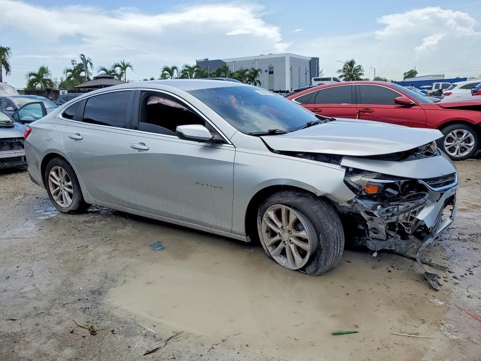 2017 CHEVROLET MALIBU LT 4