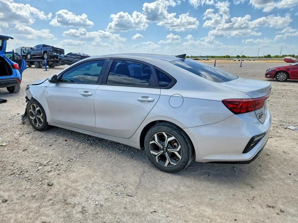 2021 KIA FORTE LXS 2