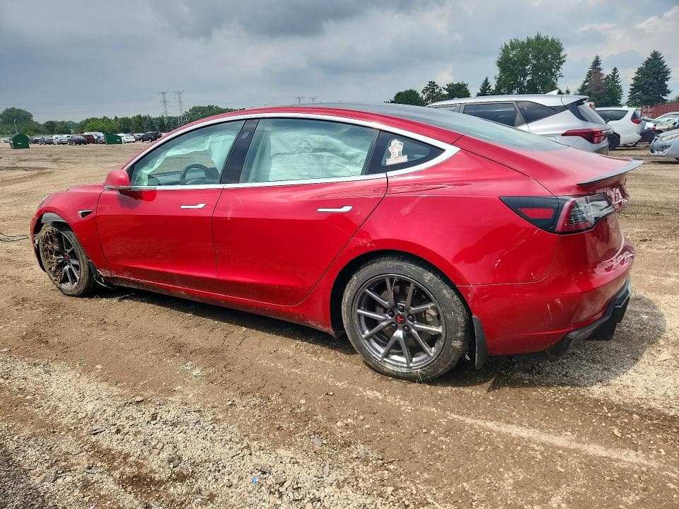 2018 TESLA MODEL 3 2