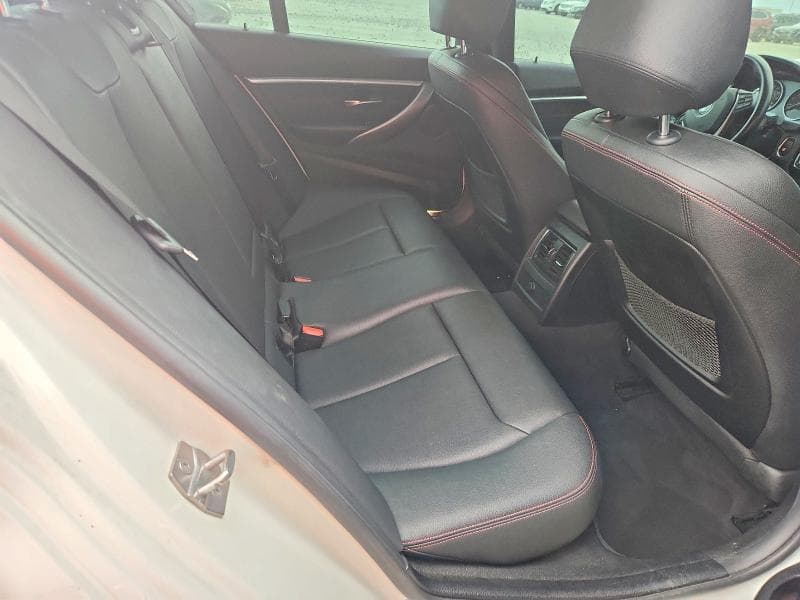 2018 BMW 330E 10