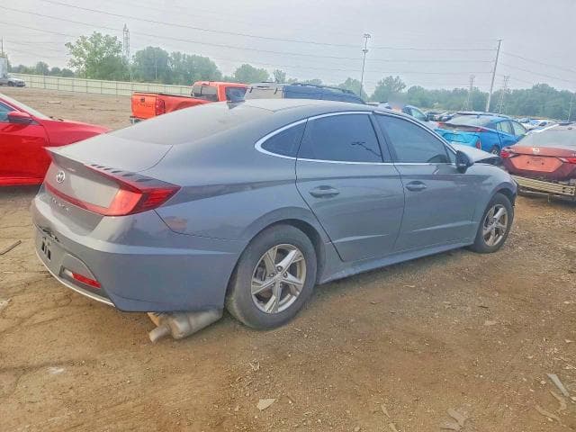 2021 HYUNDAI SONATA SE 3
