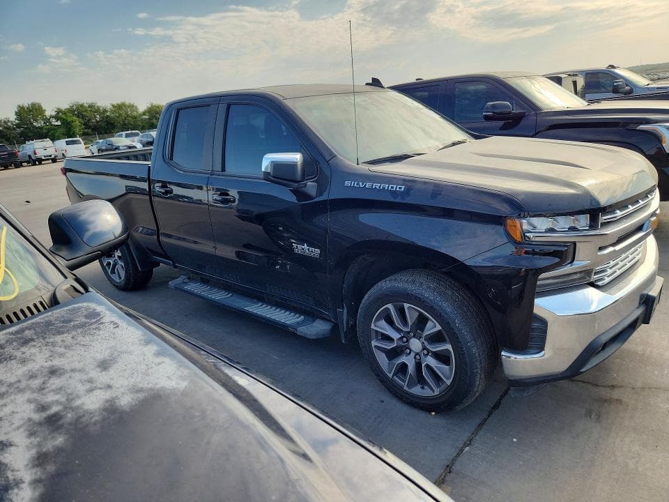 2019 CHEVROLET SILVERADO C1500 LT 4