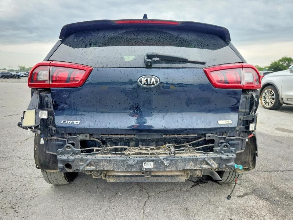 2018 KIA NIRO EX 6
