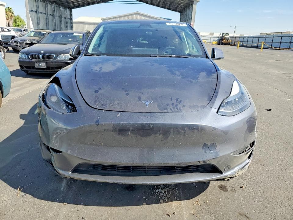 2023 TESLA MODEL Y 5