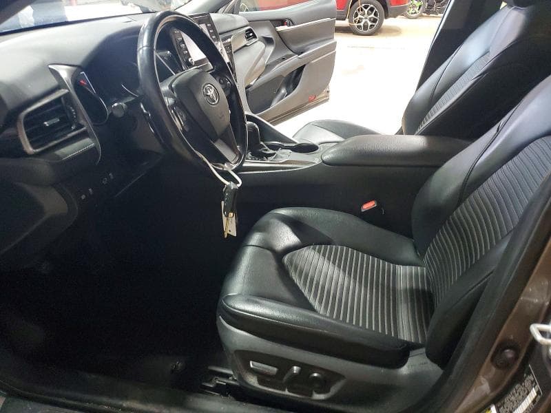 2021 TOYOTA CAMRY SE 7