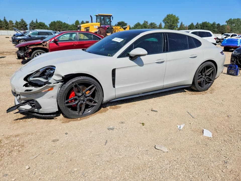 2018 PORSCHE PANAMERA 4S - 1