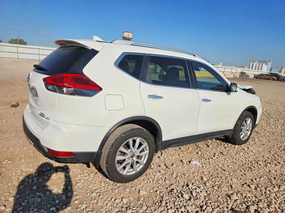 2019 NISSAN ROGUE S 3