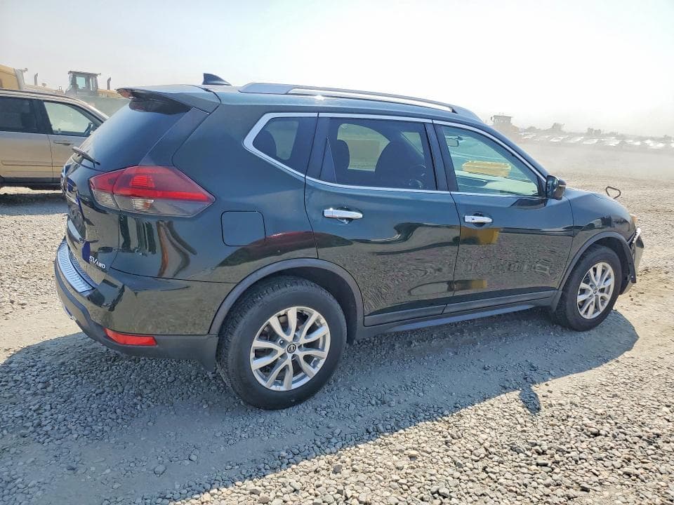 2018 NISSAN ROGUE SV 3