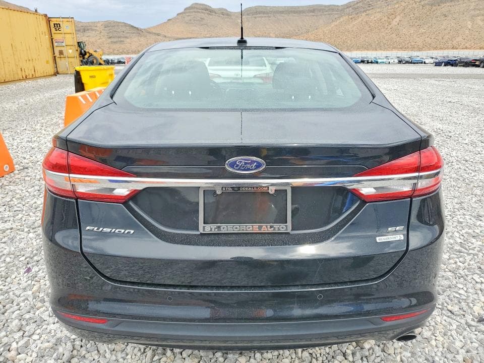 2017 FORD FUSION SE 6
