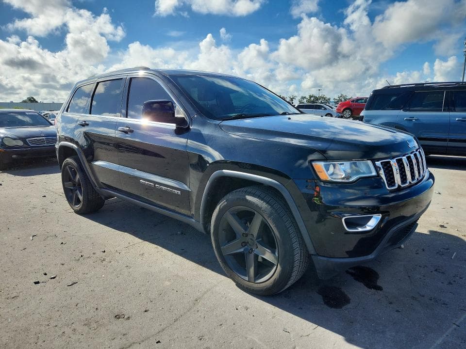 2018 JEEP GRAND CHEROKEE LAREDO 4