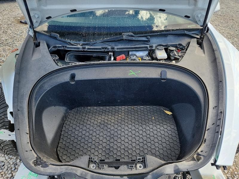 2020 TESLA MODEL 3 21