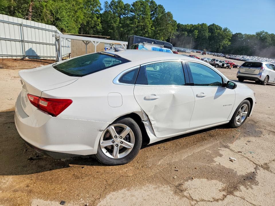 2022 CHEVROLET MALIBU LS 3