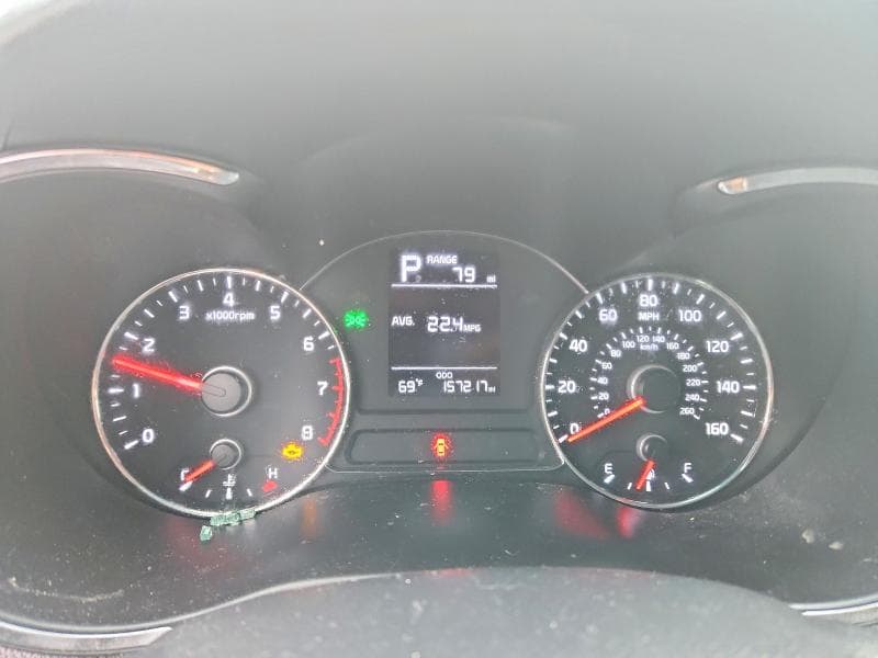 2017 KIA FORTE5 LX 9