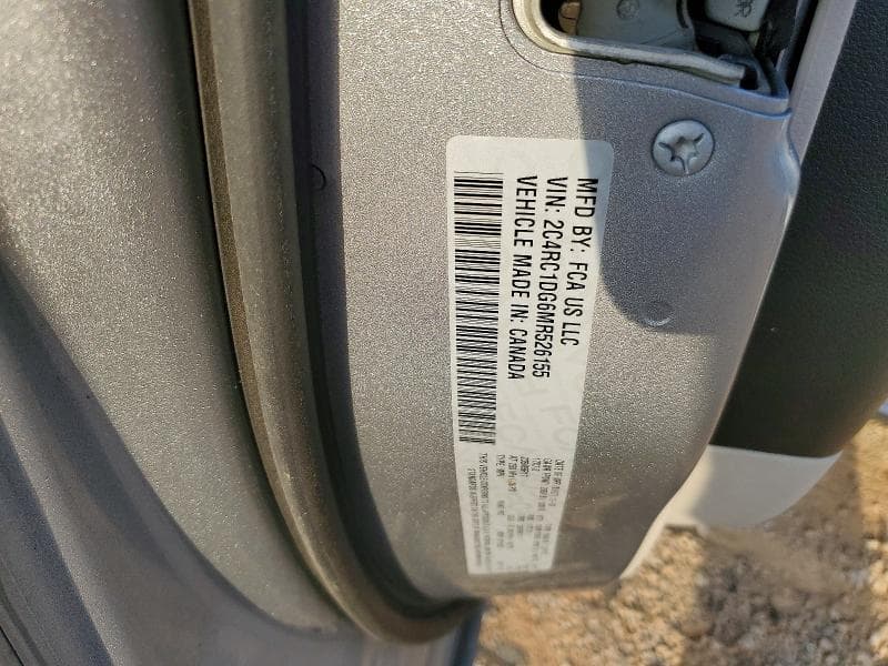 2021 CHRYSLER VOYAGER LXI 13