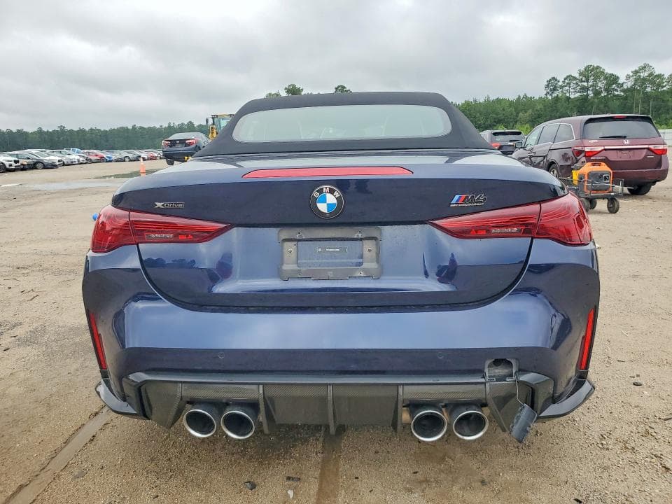 2026 BMW M4 COMPETITION 6