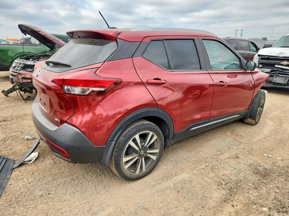 2019 NISSAN KICKS SR 3