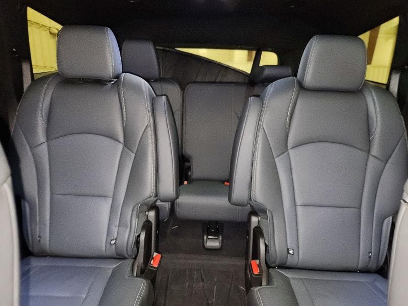 2023 BUICK ENCLAVE ESSENCE 10